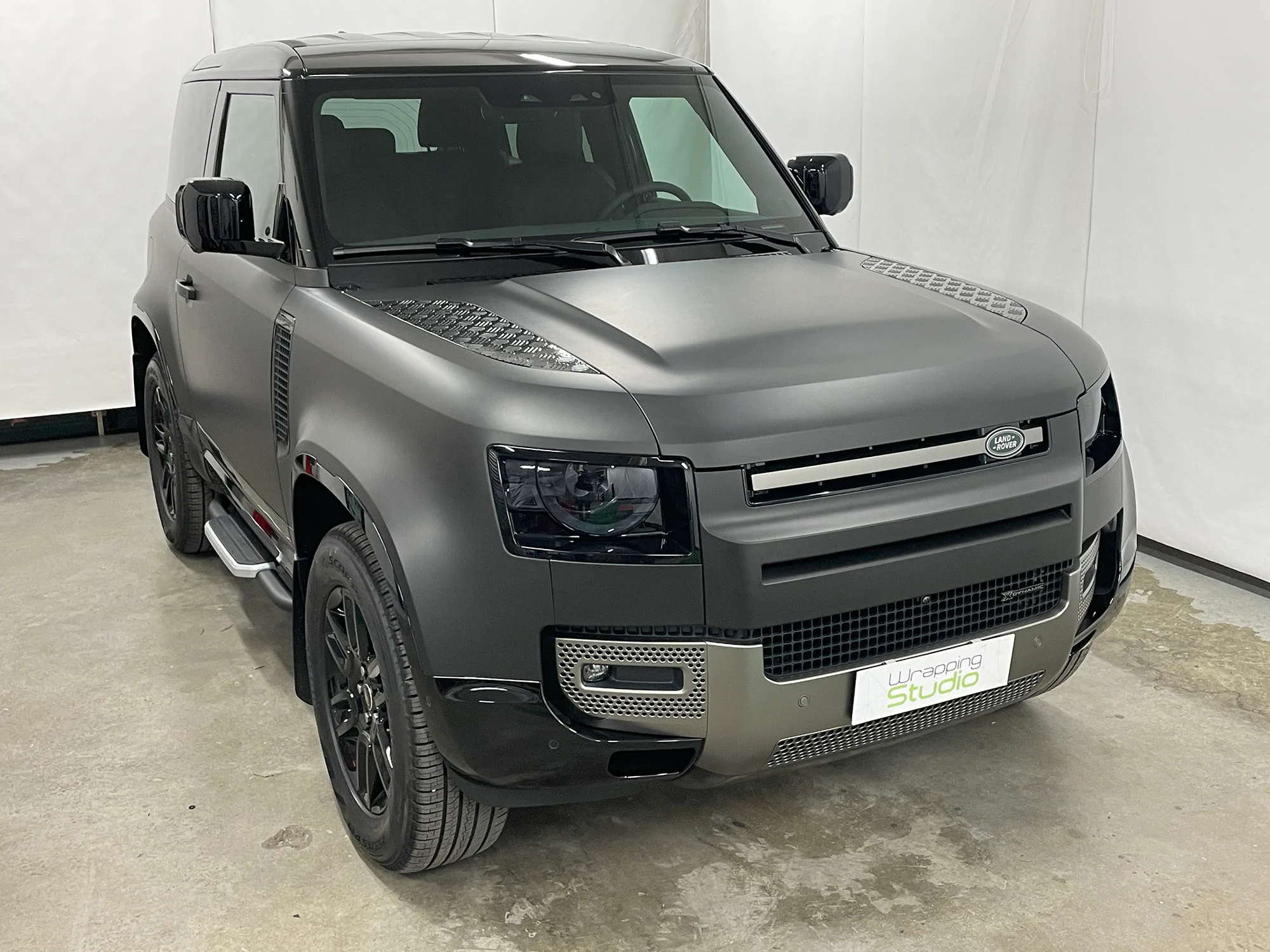 Land Rover Defender 90 | Car Wrapping